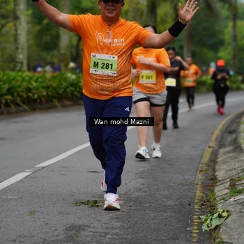Runner Photo 8508733