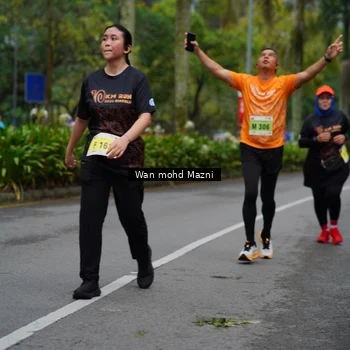 Runner Photo 8508821