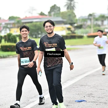 Runner Photo 8508857