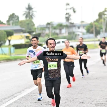 Runner Photo 8508875