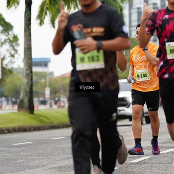 Runner Photo 8508901