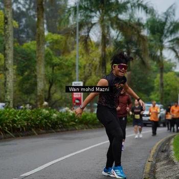 Runner Photo 8508918