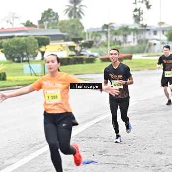 Runner Photo 8508920