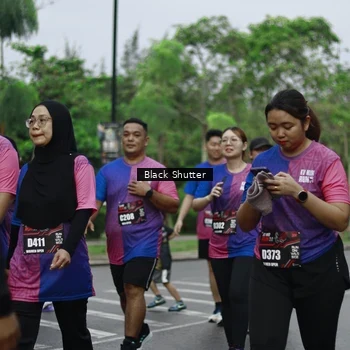 Runner Photo 8509004