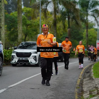 Runner Photo 8509008