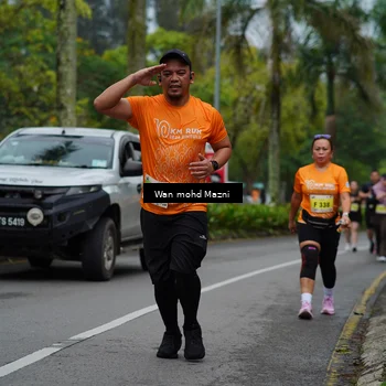Runner Photo 8509037