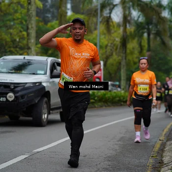 Runner Photo 8509043