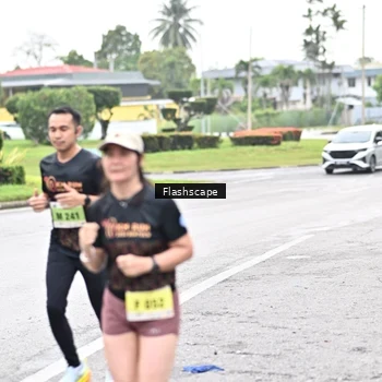 Runner Photo 8509124