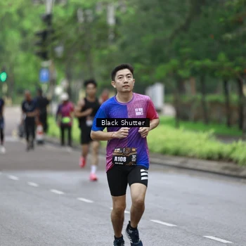 Runner Photo 8509210