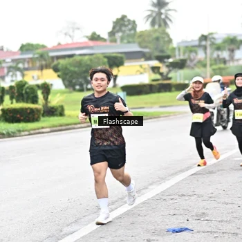 Runner Photo 8509223
