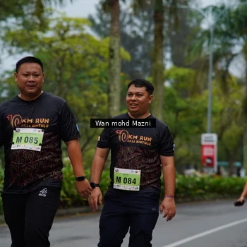 Runner Photo 8509242
