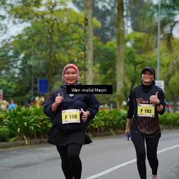 Runner Photo 8509354