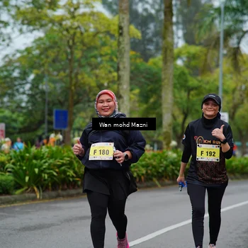 Runner Photo 8509356