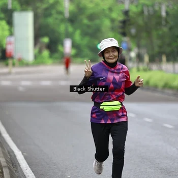 Runner Photo 8509398