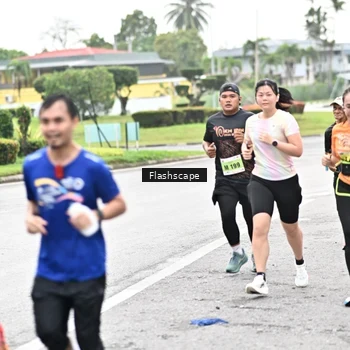 Runner Photo 8509476