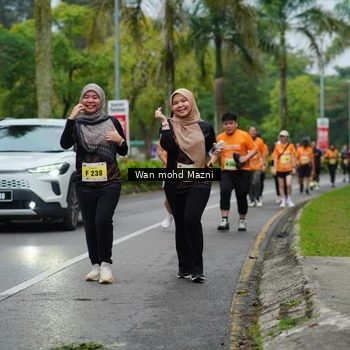 Runner Photo 8509498