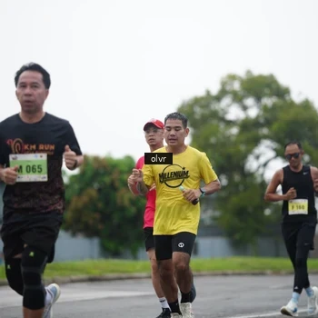 Runner Photo 8509581