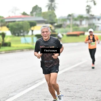 Runner Photo 8509653
