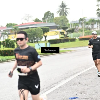 Runner Photo 8509654