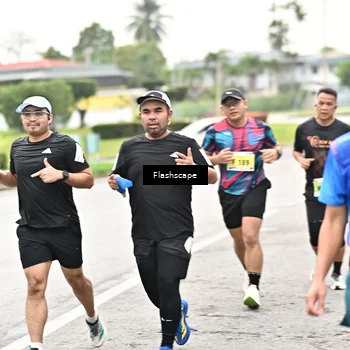 Runner Photo 8509683