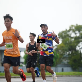 Runner Photo 8509708