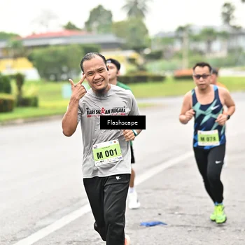 Runner Photo 8509797
