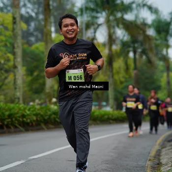 Runner Photo 8509880