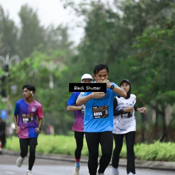 Runner Photo 8510003