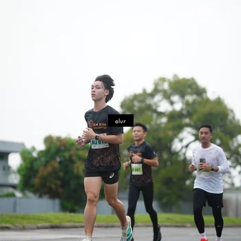 Runner Photo 8510025