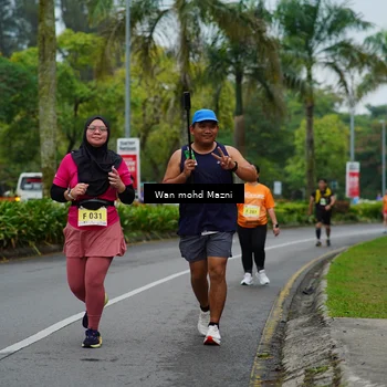 Runner Photo 8510070