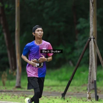 Runner Photo 8510123