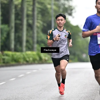 Runner Photo 8510164