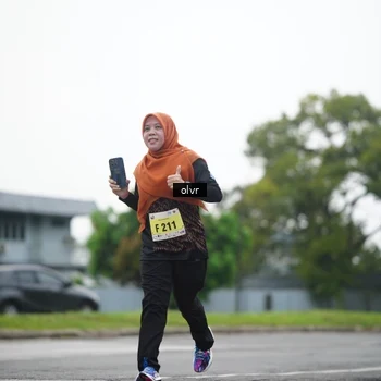 Runner Photo 8510398