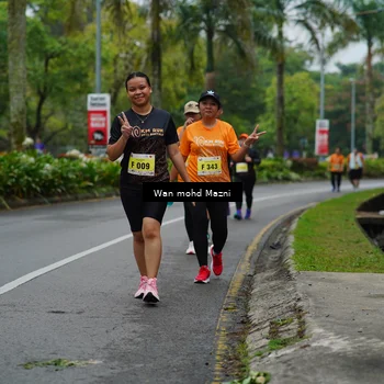 Runner Photo 8510577