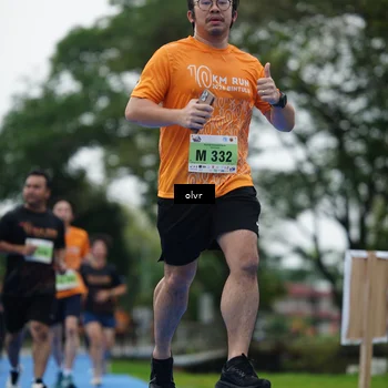 Runner Photo 8511010