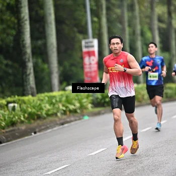 Runner Photo 8511038