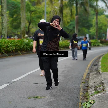 Runner Photo 8511118