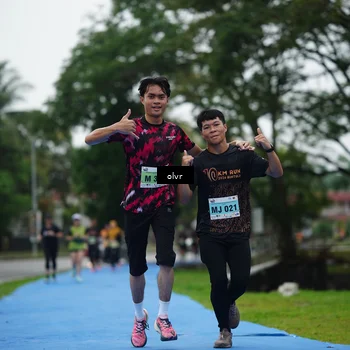 Runner Photo 8511375