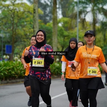 Runner Photo 8511480