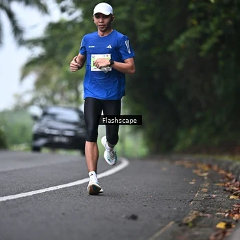Runner Photo 8511492