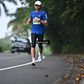 Runner Photo 8511494