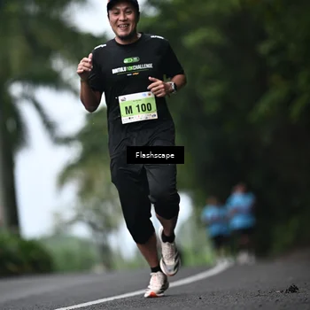 Runner Photo 8511675