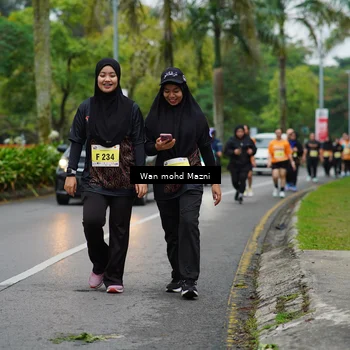 Runner Photo 8511695
