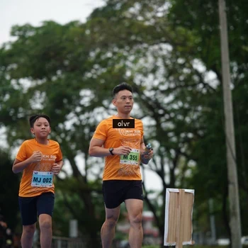 Runner Photo 8511697