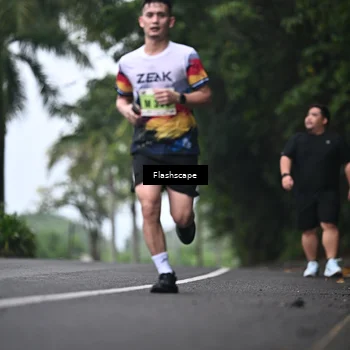 Runner Photo 8511751