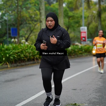 Runner Photo 8511802