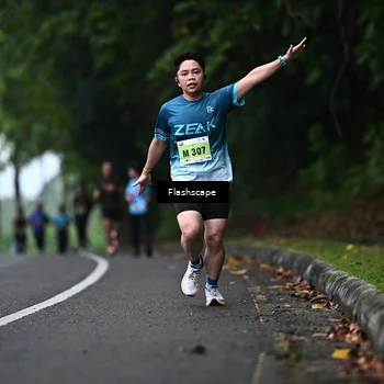 Runner Photo 8511856