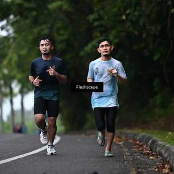 Runner Photo 8511974
