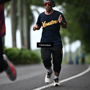 Runner Photo 8512015
