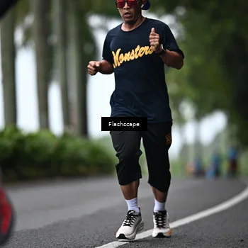 Runner Photo 8512025